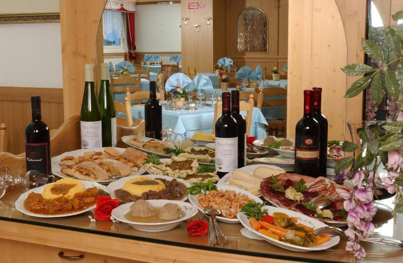 Hotel La Roccia Passo del Tonale Εξωτερικό φωτογραφία