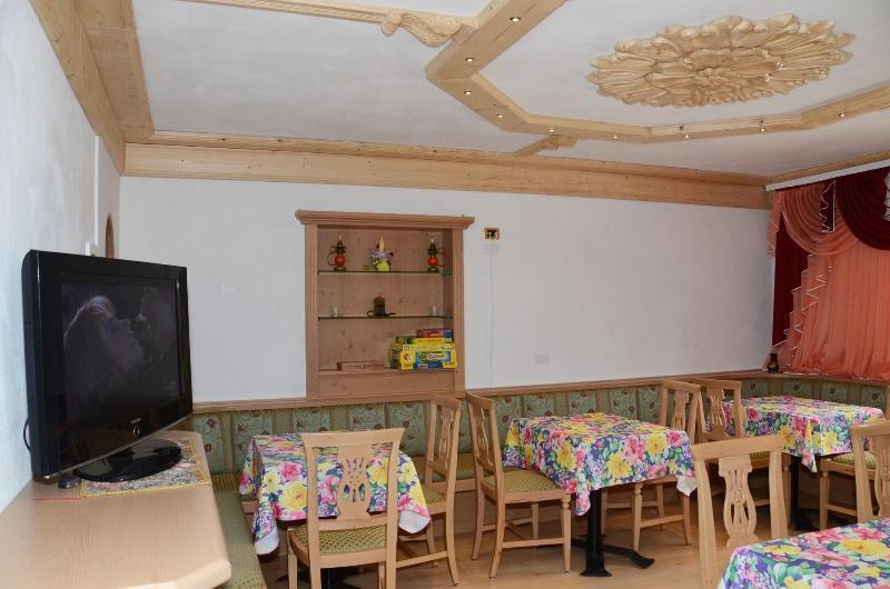 Hotel La Roccia Passo del Tonale Εξωτερικό φωτογραφία