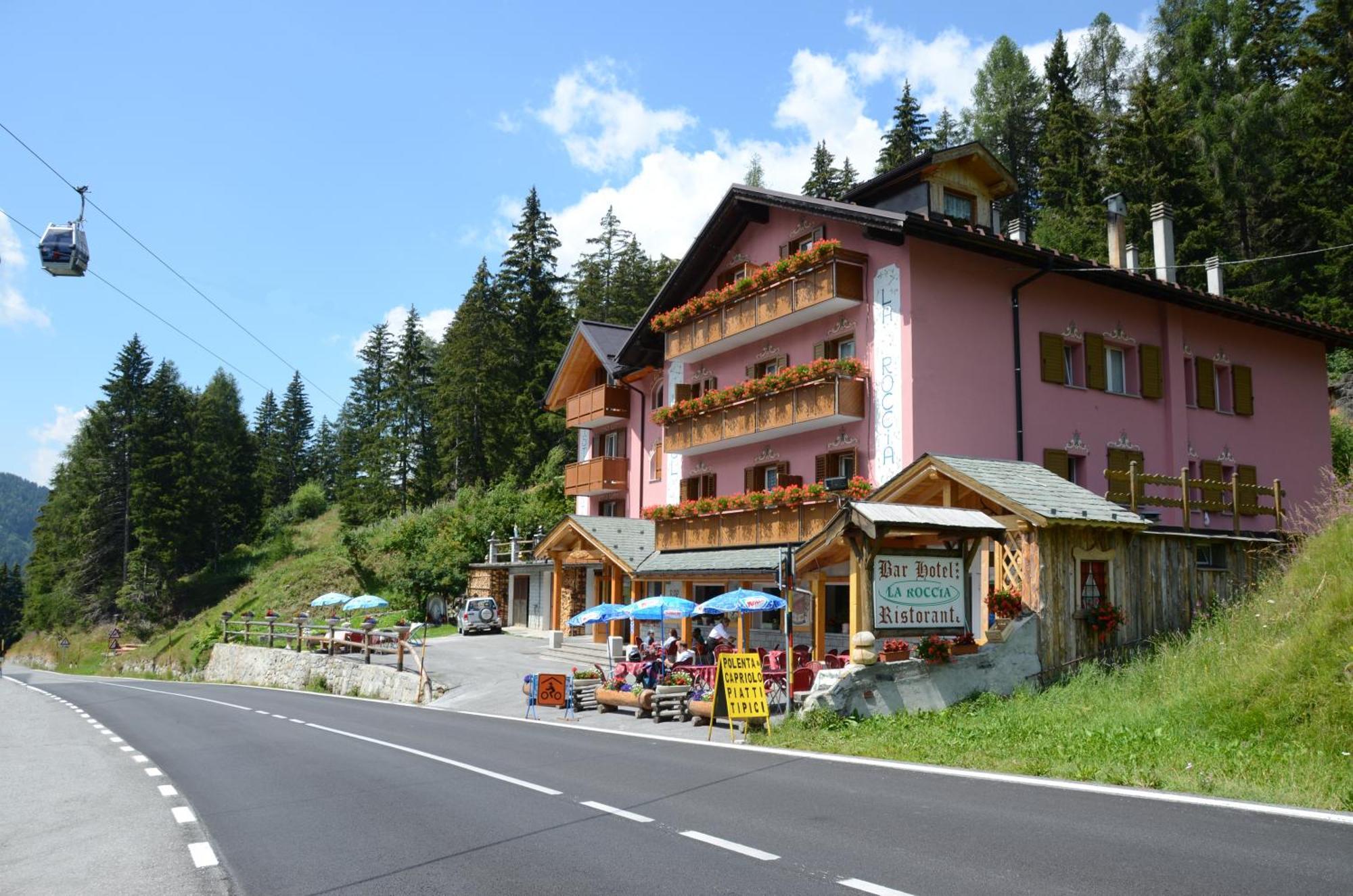 Hotel La Roccia Passo del Tonale Εξωτερικό φωτογραφία