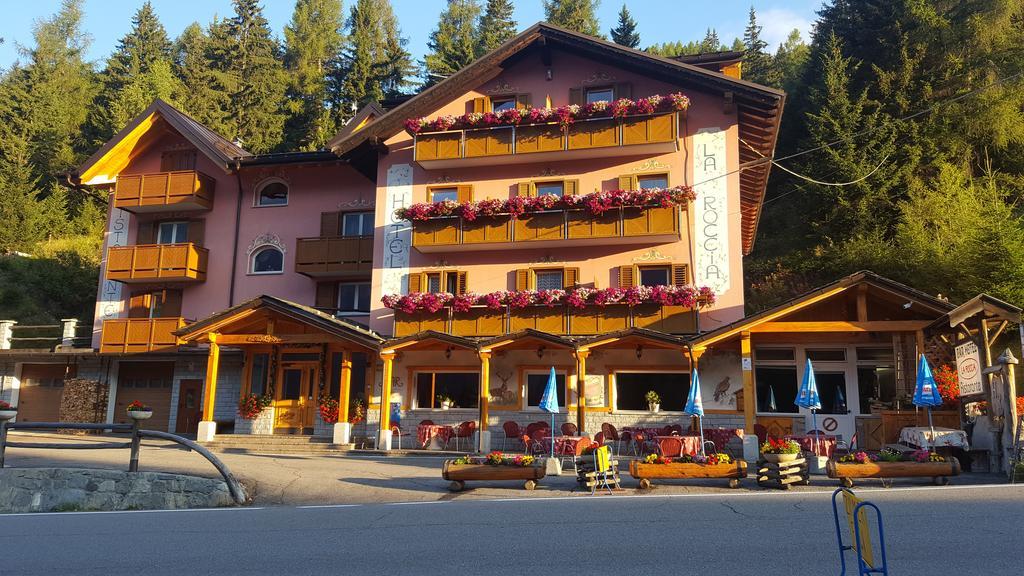 Hotel La Roccia Passo del Tonale Εξωτερικό φωτογραφία