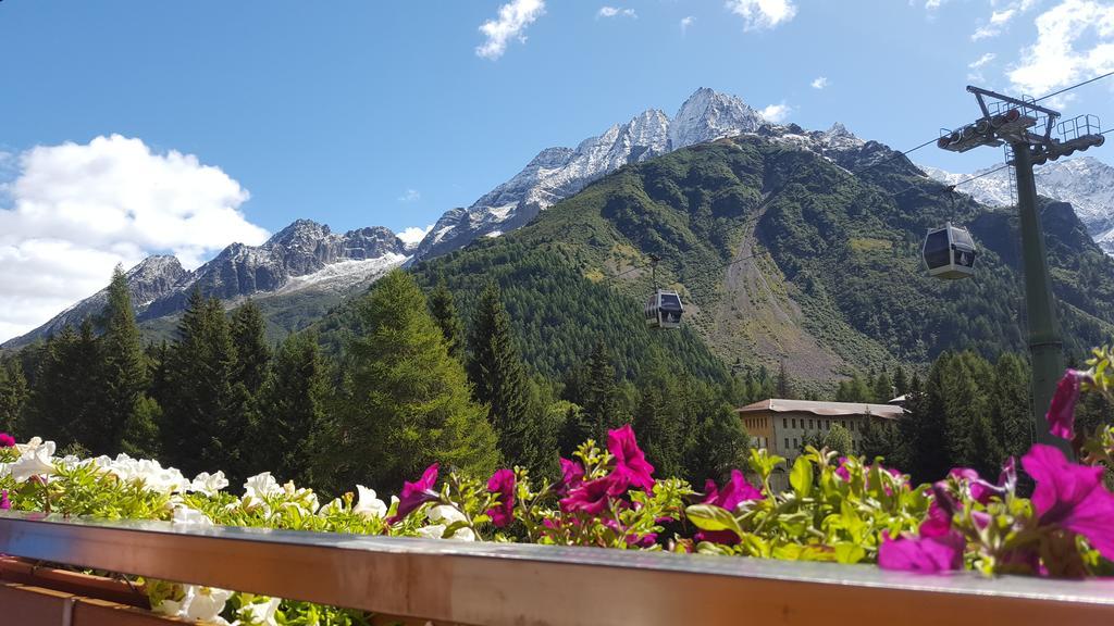 Hotel La Roccia Passo del Tonale Εξωτερικό φωτογραφία