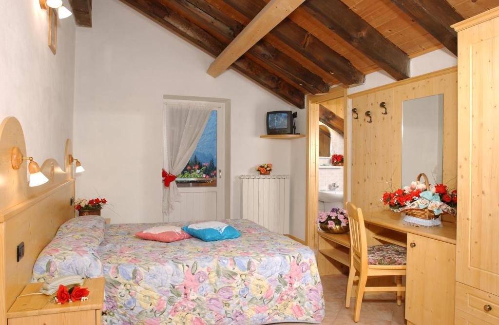 Hotel La Roccia Passo del Tonale Εξωτερικό φωτογραφία